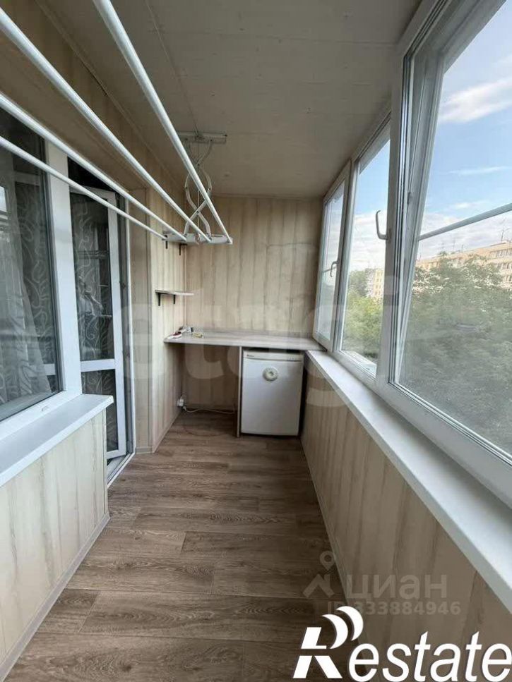 2-комн квартира улица Ворошилова, 1,  д. 1