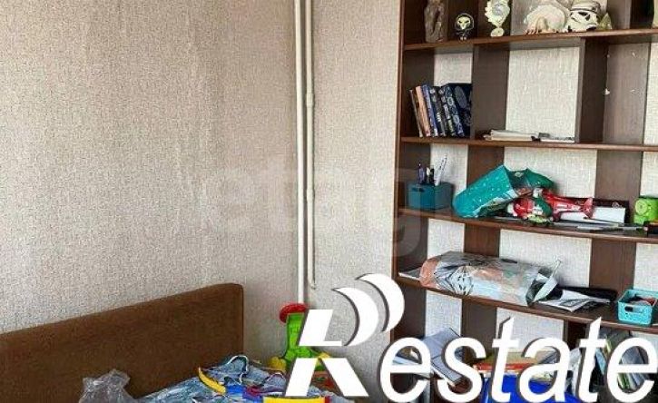 3-комн квартира улица Стрельникова, 18,  д. 18