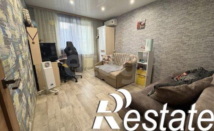 3-комн квартира улица Сысоева, 7Б,  д. 7Б