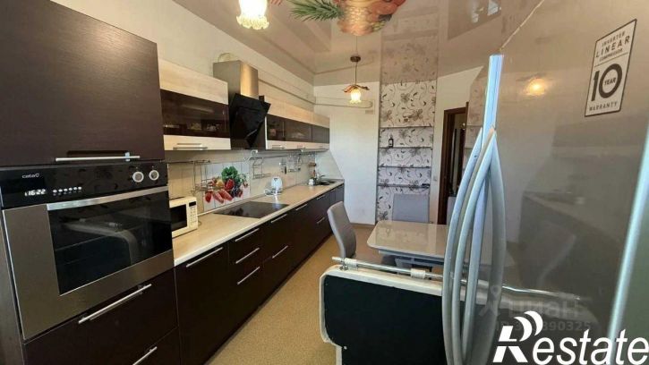 3-комн квартира улица Шатова, 2А,  д. 2А