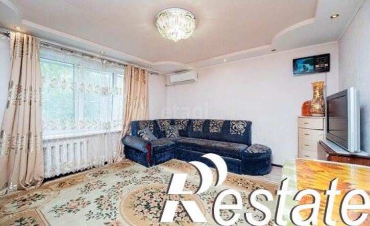 3-комн квартира улица Блюхера, 4,  д. 4