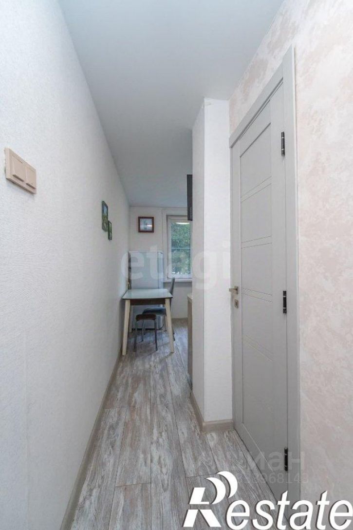 2-комн квартира улица Ворошилова, 3,  д. 3