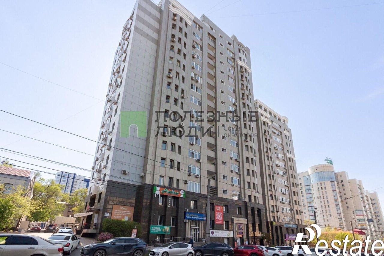 Купить гараж, место в паркинге за 2 250 000 рублей на улица Шеронова, 103