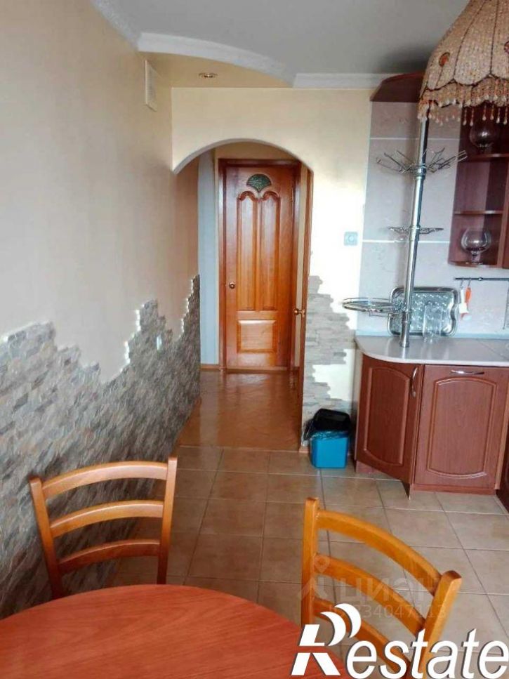 2-комн квартира улица Запарина, 160,  д. 160