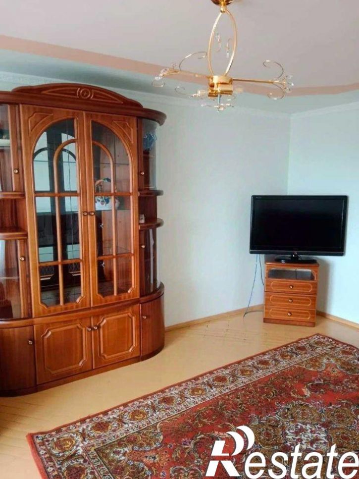 2-комн квартира улица Запарина, 160,  д. 160