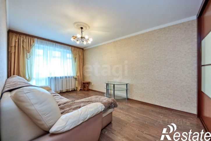 2-комн квартира ДОС квартал (Большой Аэродром), 73,  д. 73