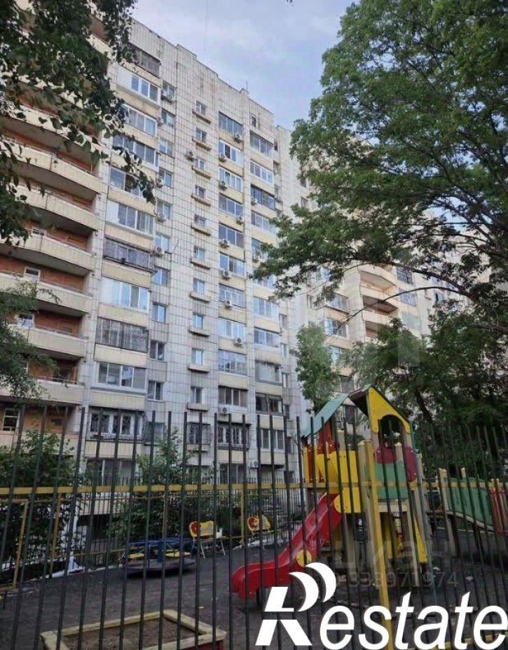 3-комн квартира улица Льва Толстого, 15,  д. 15