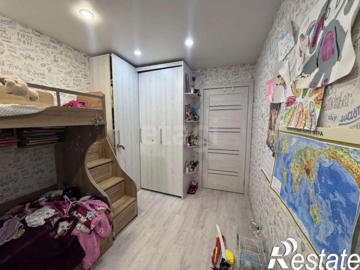 2-комн квартира улица Халтурина, 4,  д. 4