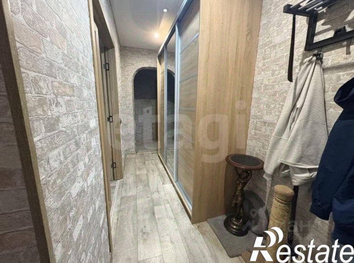 3-комн квартира улица Сысоева, 7Б,  д. 7Б