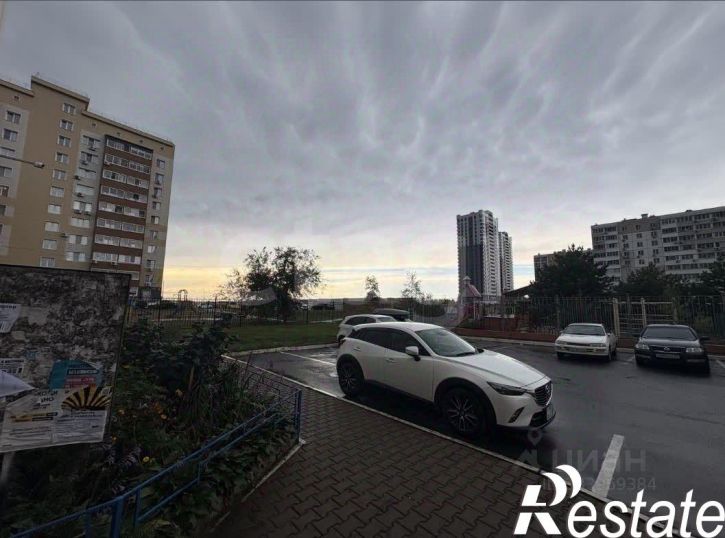 3-комн квартира улица Сысоева, 7Б,  д. 7Б