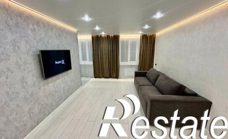3-комн квартира улица Павловича, 38,  д. 38