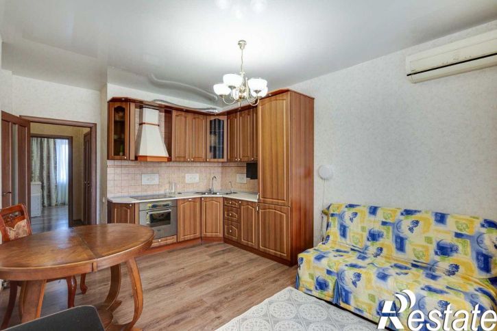 2-комн квартира улица Морозова Павла Леонтьевича, 113,  д. 113