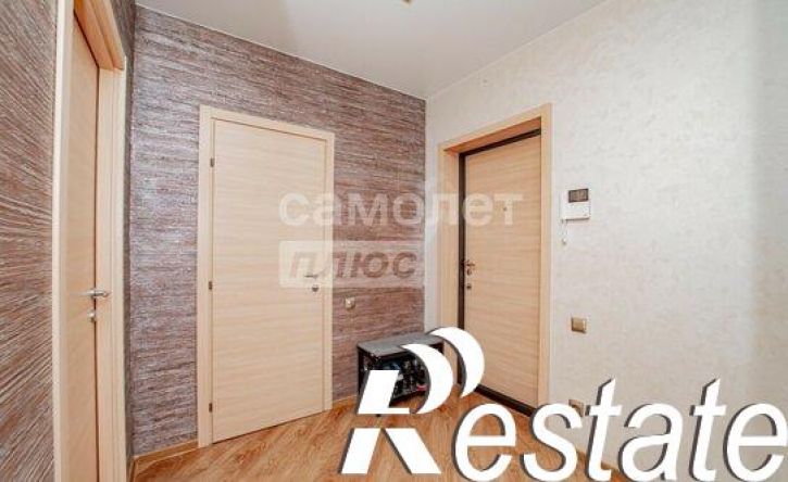3-комн квартира улица Калинина, 8,  д. 8