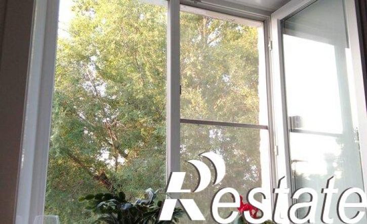 2-комн квартира улица Дикопольцева, 30,  д. 30