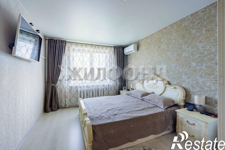 4-комн квартира Сибирская улица, 32,  д. 32