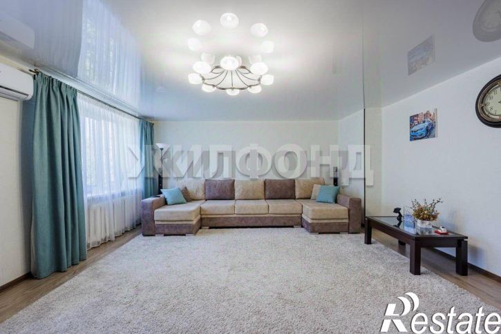 4-комн квартира Сибирская улица, 32,  д. 32