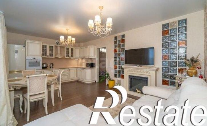 3-комн квартира Ясная улица, 44,  д. 44