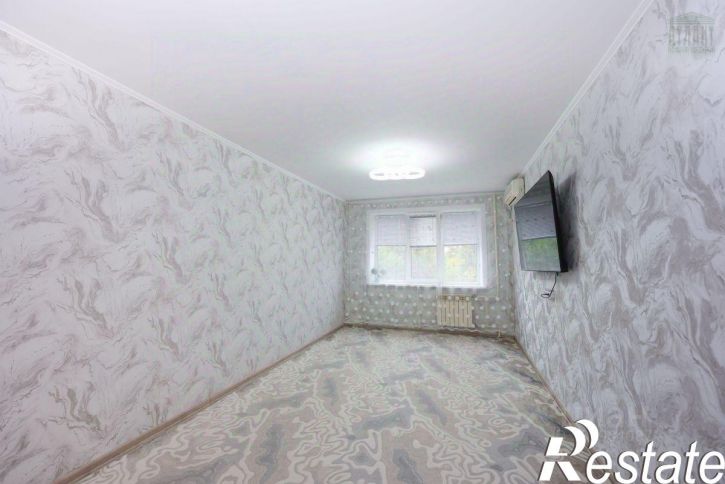 3-комн квартира улица Суворова, 28,  д. 28