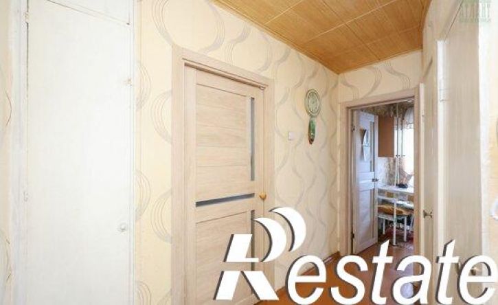 2-комн квартира улица Суворова, 42,  д. 42