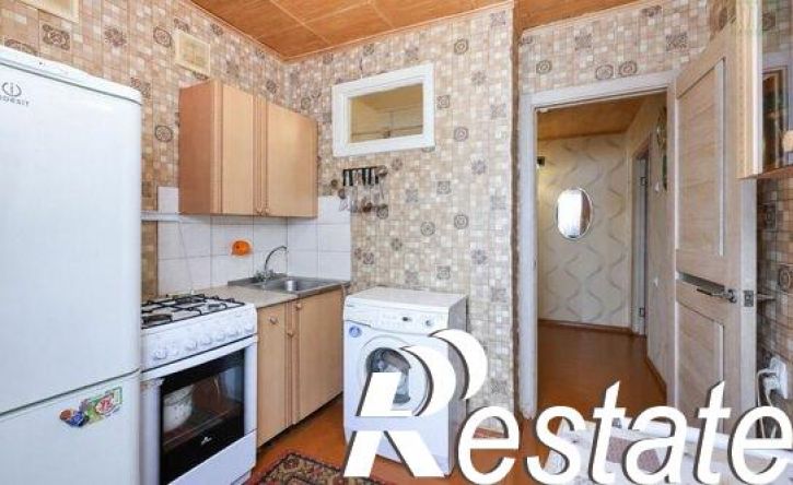 2-комн квартира улица Суворова, 42,  д. 42