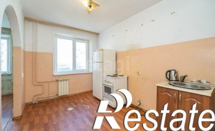 3-комн квартира улица Сысоева, 15,  д. 15