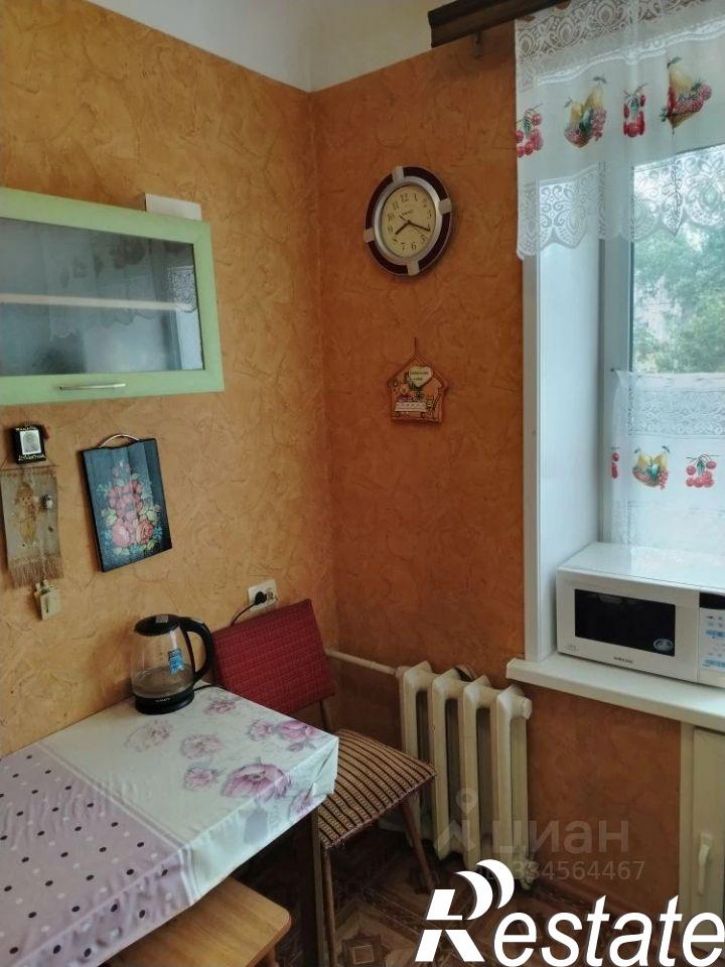3-комн квартира улица Яшина, 1,  д. 1