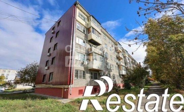 4-комн квартира улица Гагарина, 1Д,  д. 1Д
