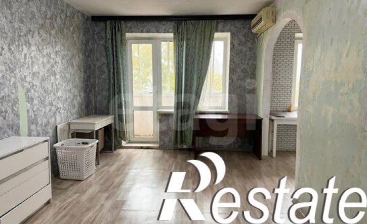 3-комн квартира улица Панфиловцев, 27,  д. 27