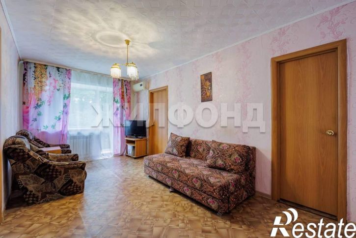 2-комн квартира Вологодская улица, д.24