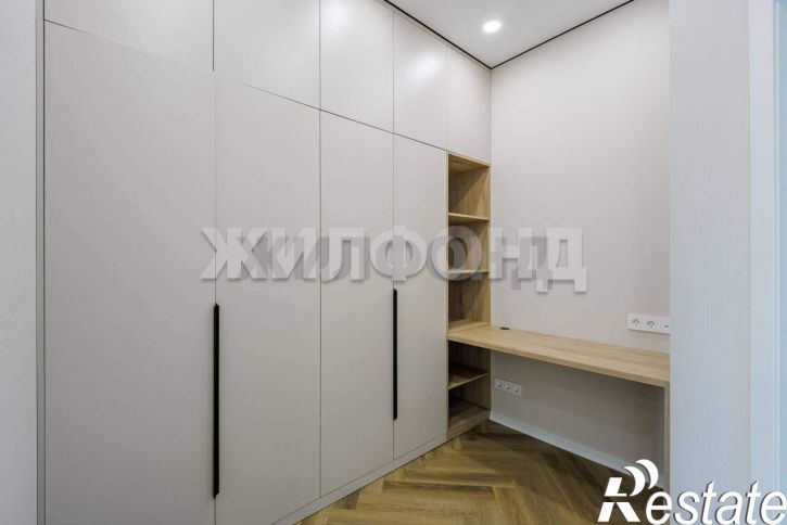 2-комн квартира Шеронова улица, д.12