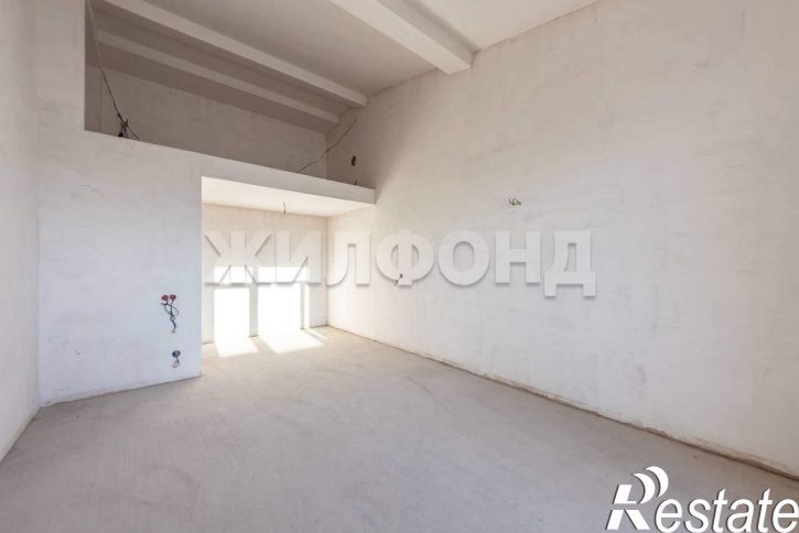 5-комн квартира Владивостокская улица, д.22