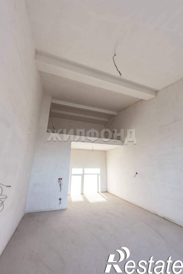 5-комн квартира Владивостокская улица, д.22