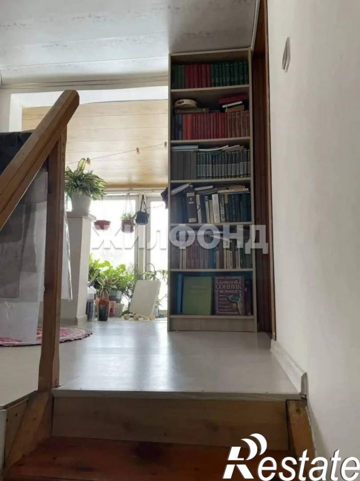 Коттедж/дом Полоцкий переулок