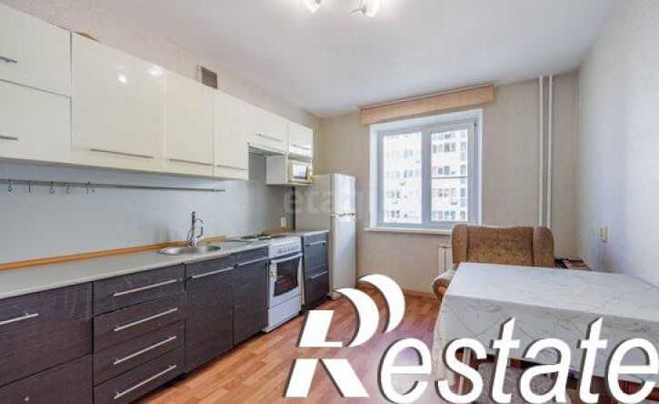 2-комн квартира улица Сысоева, 8В,  д. 8В