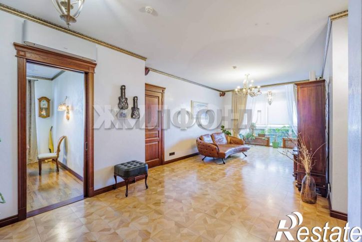 3-комн квартира Дикопольцева улица, д.26