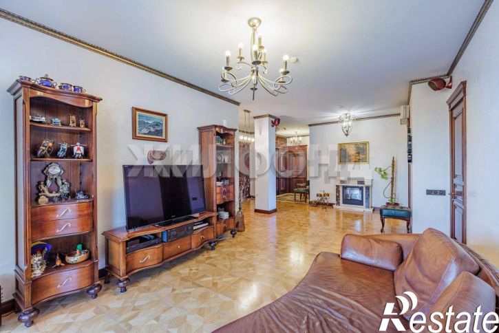 3-комн квартира Дикопольцева улица, д.26