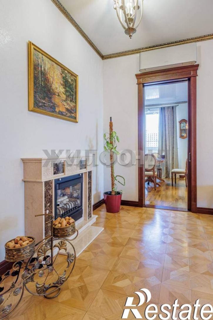 3-комн квартира Дикопольцева улица, д.26