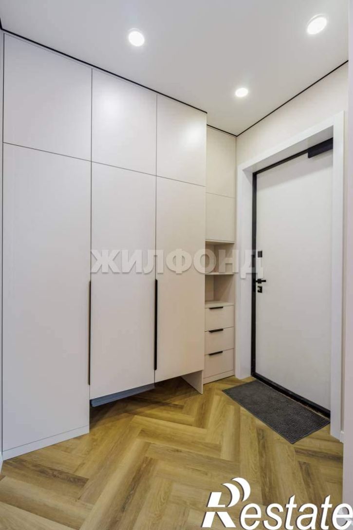 2-комн квартира Шеронова улица, д.12