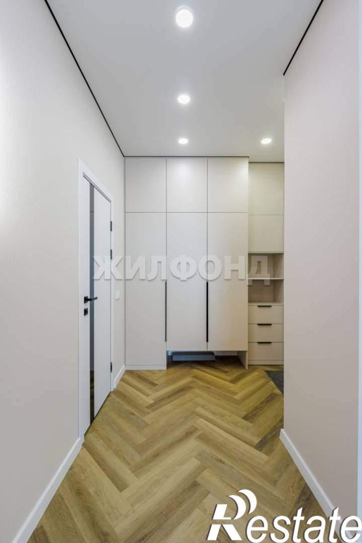 2-комн квартира Шеронова улица, д.12