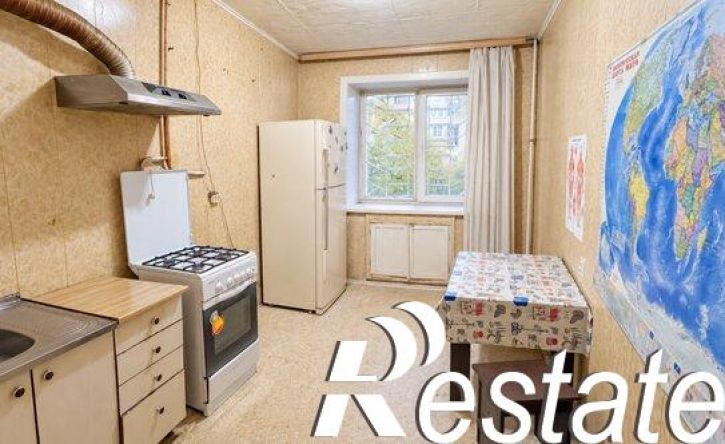 2-комн квартира улица Шелеста, 83,  д. 83